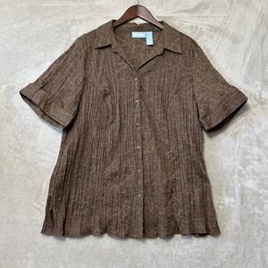 Liz & Me 1X Top Stretch Short Sleeve Brown Floral Semi Sheer Wide Cuff Button Up
